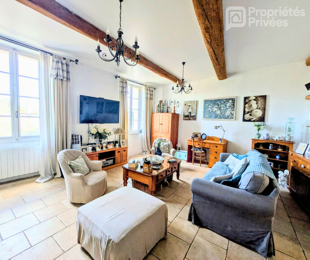 MAISON DE VILLAGE 4 PIÈCES AVEC JARDIN, TERRASSE ET GARAGE TRANS-EN-PROVENCE