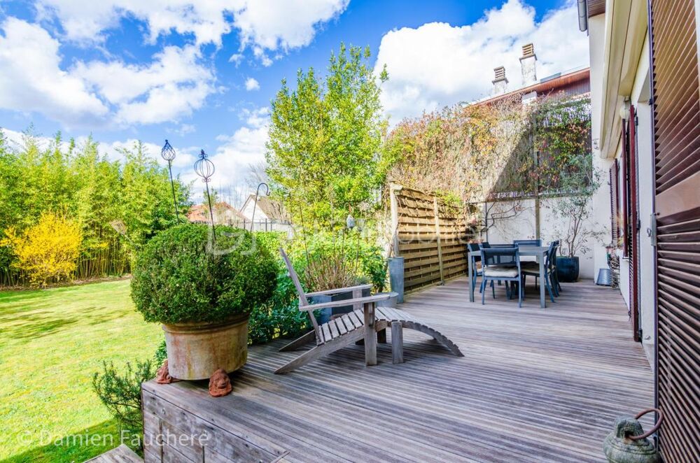 Vente Maison Yerres : Institut Saint-Pierre à pied ! Maison familiale 7 pièces Yerres