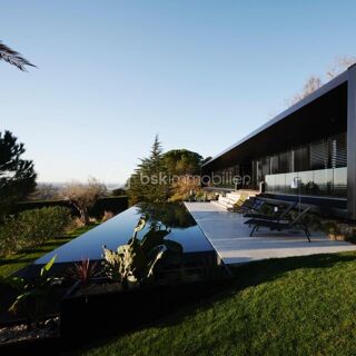  Maison � vendre 6 pi�ces 225 m�