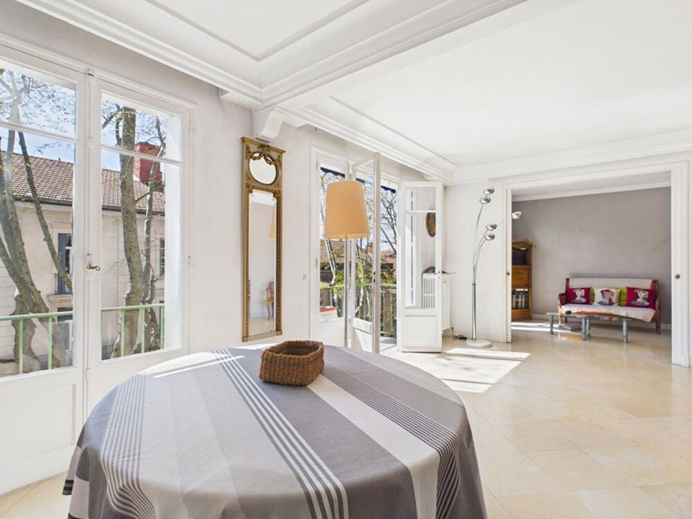 Vente Appartement AVIGNON - QUARTIER OUEST T5 TRAVERSANT AVEC ASCENSEUR Avignon