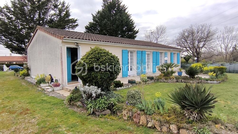 Vente Maison Maison de plain-pied 92m², terrain 1437m² Montmorillon