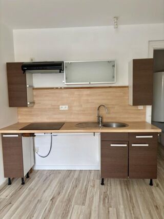  Maison à louer 2 pièces 58 m²