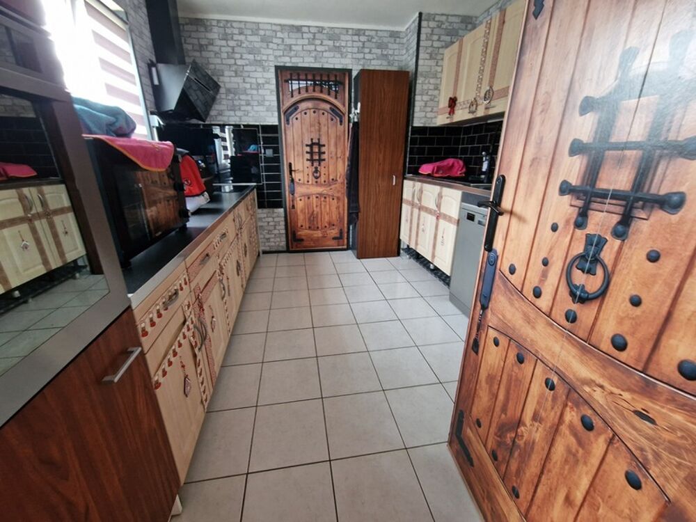 Maison à vendre 5 pièces axe CONTREXEVILLE LAMARCHE (88) avec TERRASSE GARAGE et TERRAIN clos