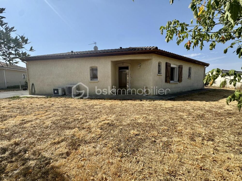 Plain-pied 3 chambres avec garage, piscine et grand terrain