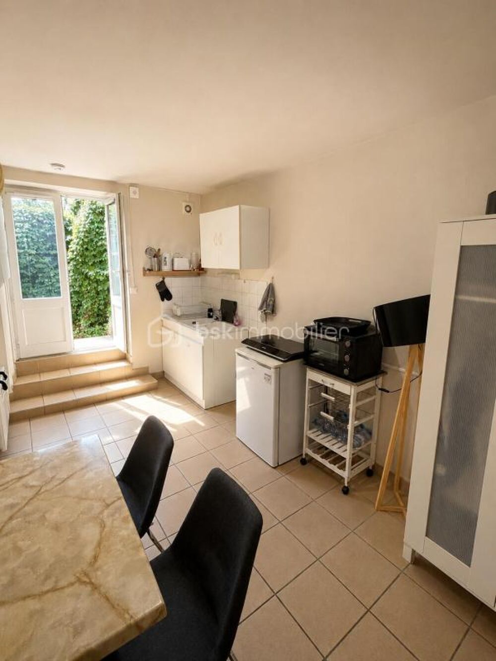 Location Appartement T1 lumineux de 26,5 m² avec stationnement – Tassin-la-Demi-Lune Lyon 9
