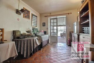  Maison à vendre 15 + pièces 571 m²