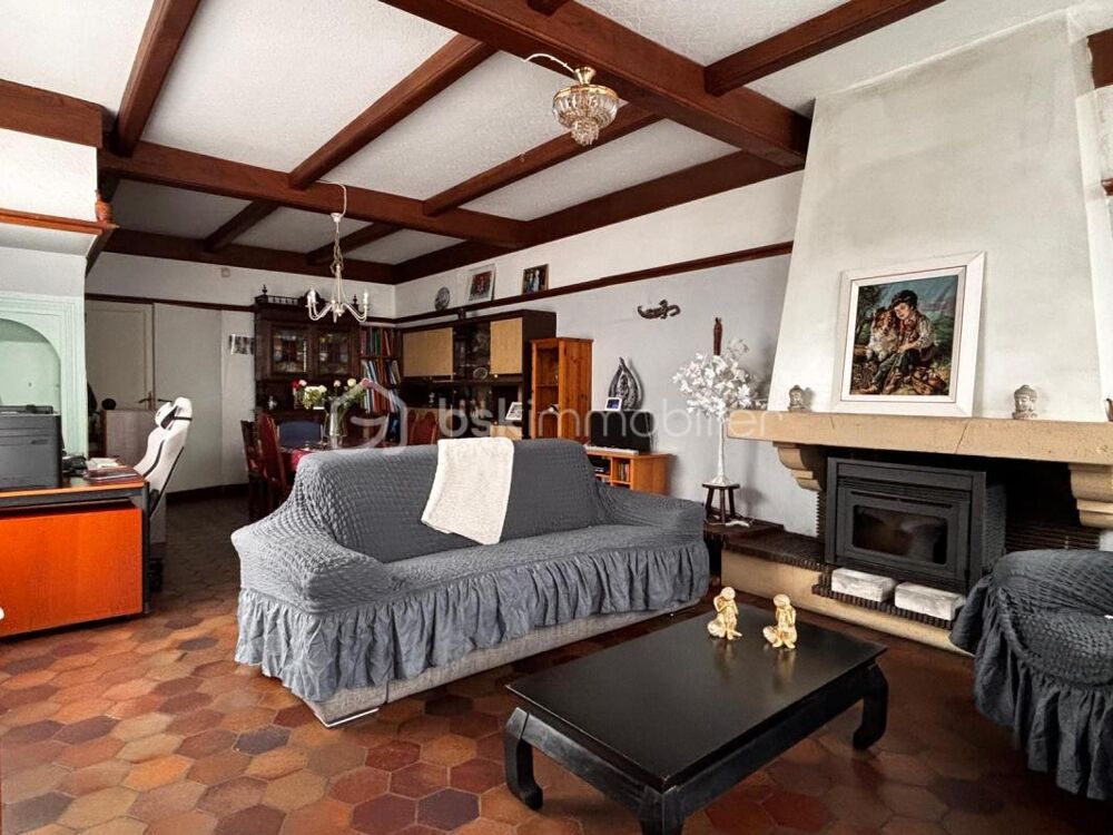 À Vendre : Maison de Ville avec Fort Potentiel  115m² environ