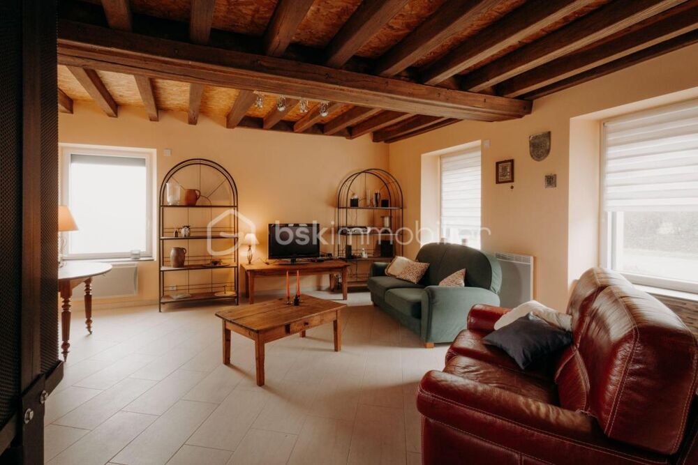 Vente Maison maison sur Saint Jean de Linières à proximité de la voix rapide Saint jean de linieres