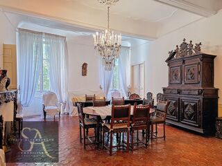  Immeuble � vendre 15 + pi�ces 1100 m�