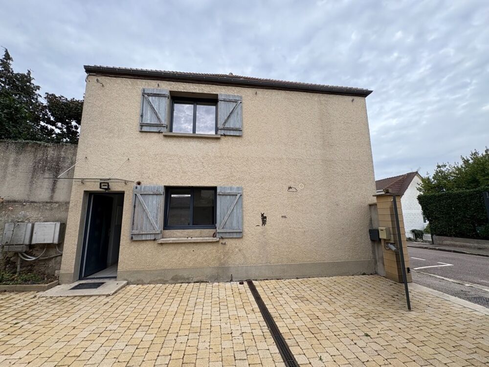 Vente Maison Bazemont centre – Ensemble immobilier 160 m² + dépendances – 6 pièces Bazemont