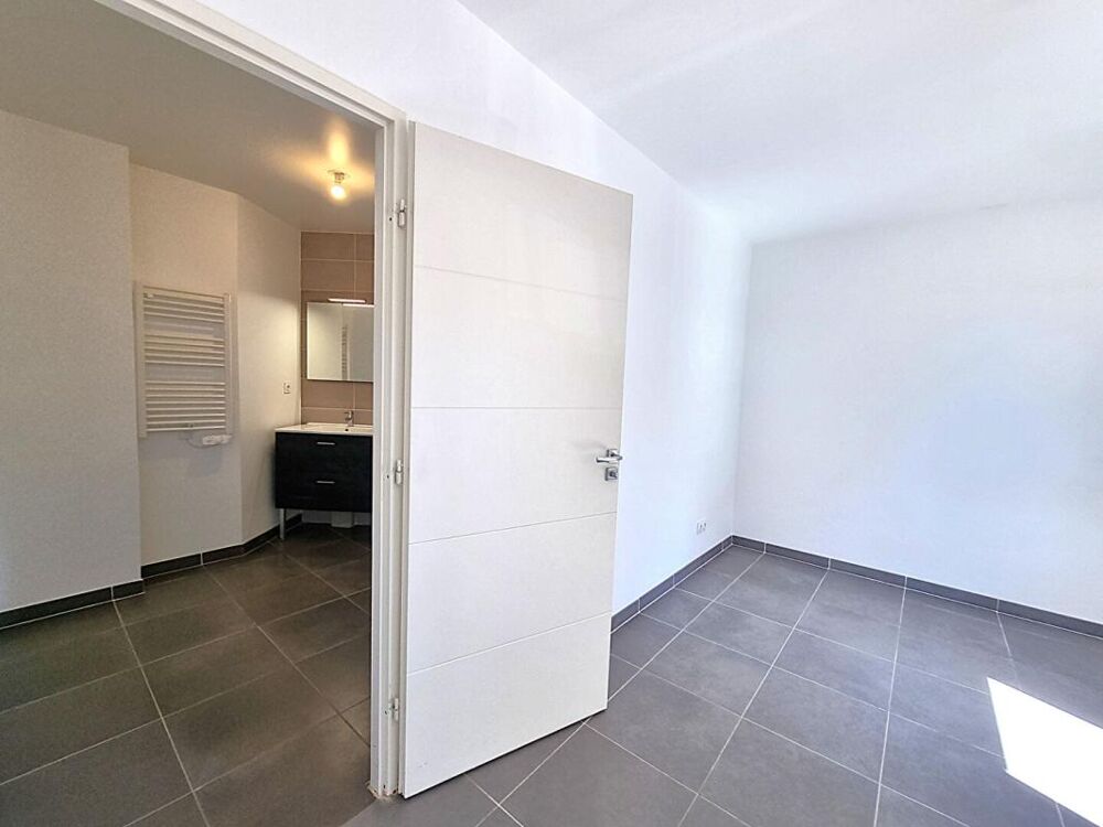 Vente Appartement Appartement  2 pièce(s) 49 m2 Toulon Est Toulon
