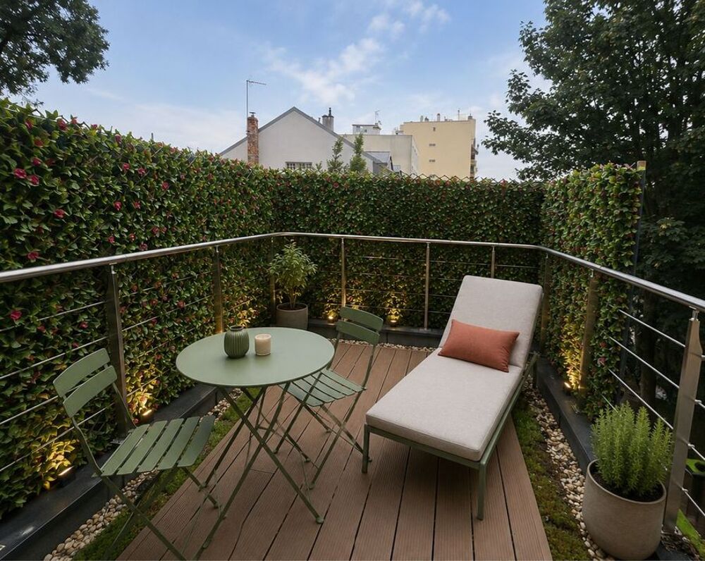 Location Maison Maison de 212m2 à louer sur Les Lilas Les lilas