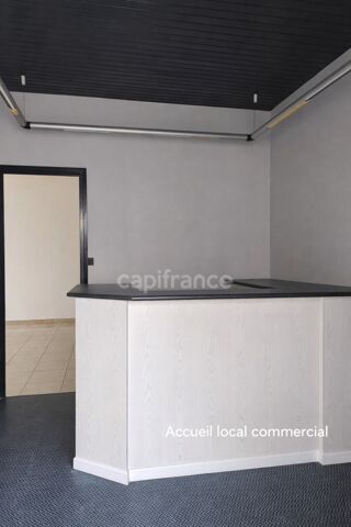  Immeuble à vendre 15 + pièces 362 m²