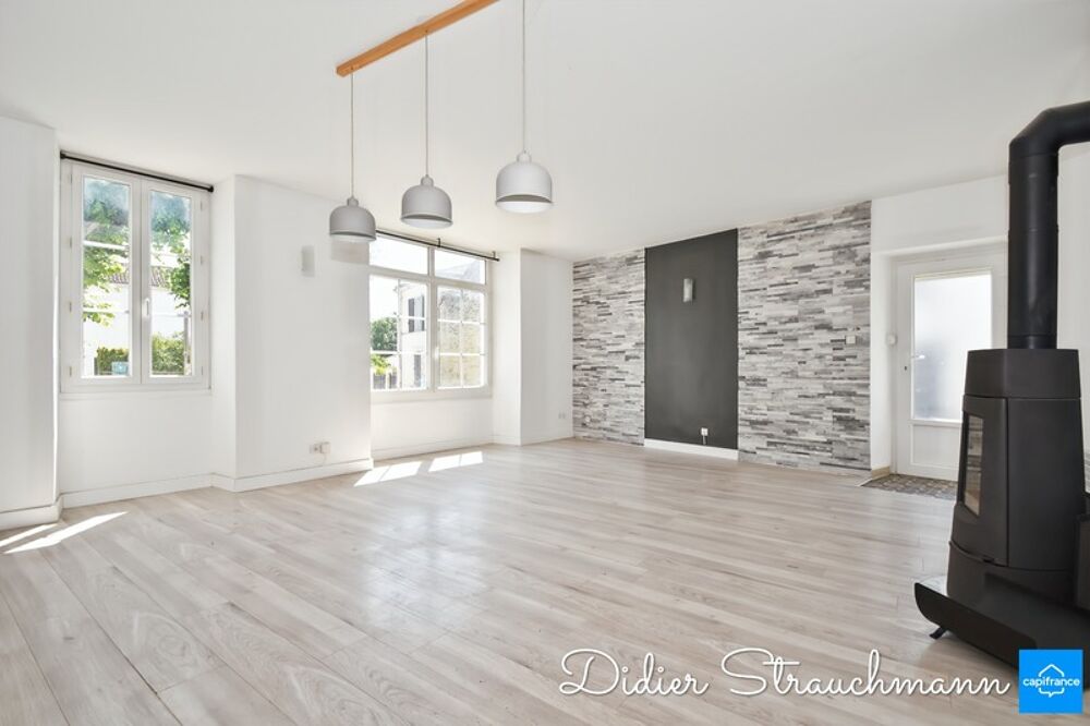 Maison à vendre 7 pièces proche de AIGREFEUILLE D'AUNIS (17)