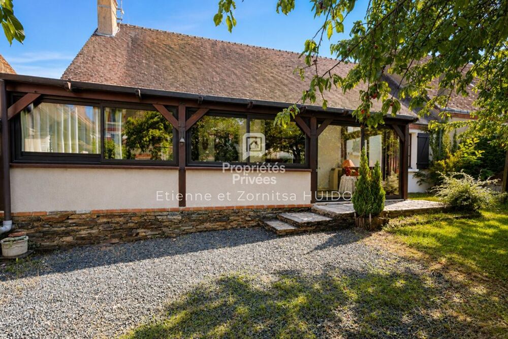 Maison Vatan 7 pièce(s) 181 m2