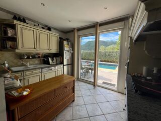  Maison � vendre 8 pi�ces 210 m�