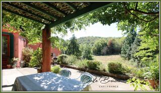  Maison à vendre 10 pièces 274 m²