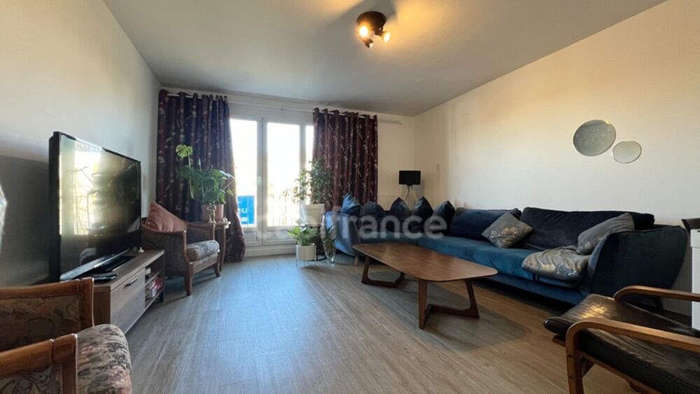 Vente Appartement Dpt Finistre (29),  vendre QUIMPER appartement T4 meubl de 81 m habitable - Balcon - Cave Quimper