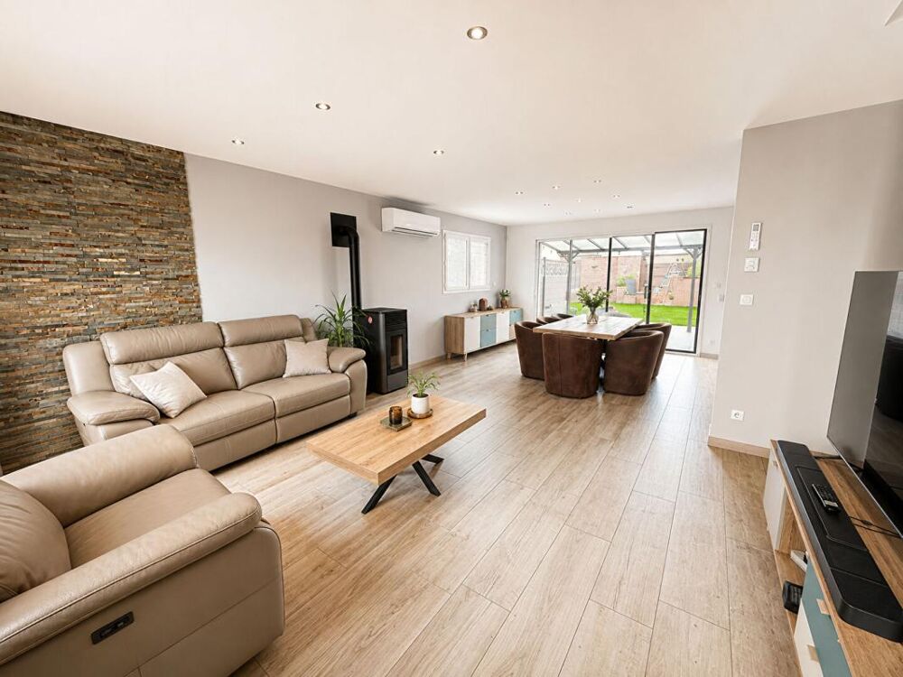 Maison 7 pièces 133 m² · à Vimy · 133 m² · 339 900 €
