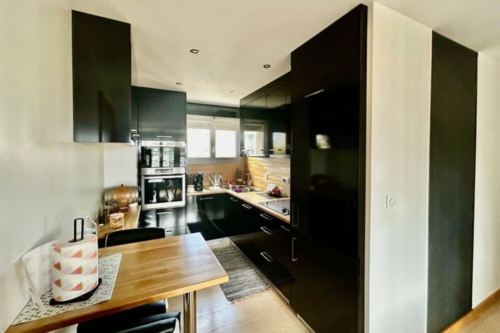 Vente Appartement 69009 MONTRIBLOUD - LYON - APPARTEMENT DE 3 PIECES - PARKING - BALCON - VUE DEGAGEE Lyon 9