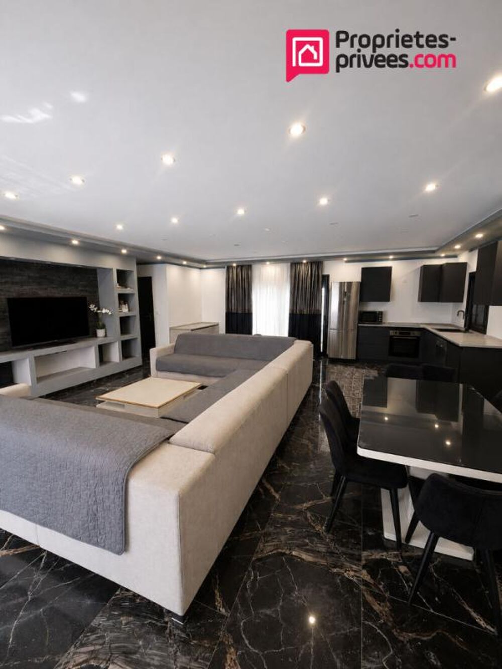 Vente Maison Maison contemporaine avec garage //  Quartier calme et résidentiel Le luc