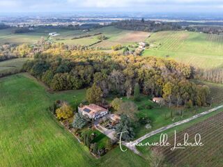  Propri�t�/ch�teau � vendre 9 pi�ces 315 m�