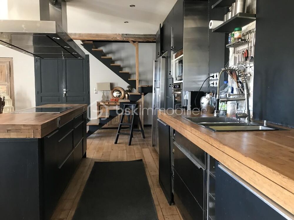 � vendre  Propri�t�/ch�teau Fontainebleau (77300)