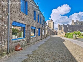  Immeuble � vendre 14 pi�ces 255 m�