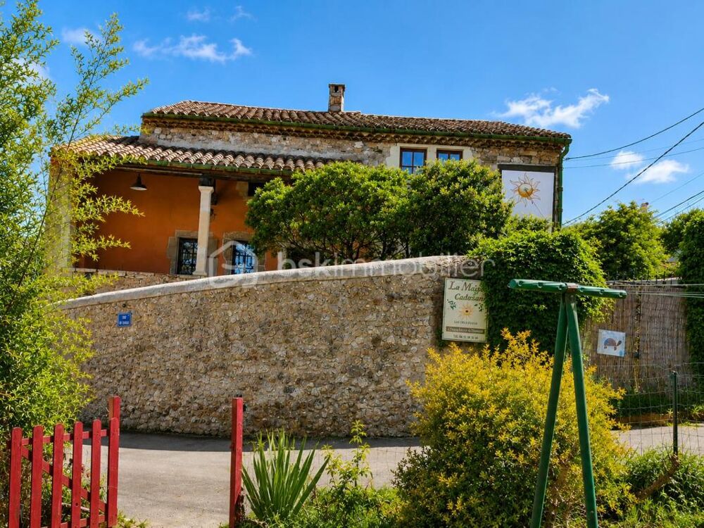 Vente Propriété/Château LA MAISON DU CADRAN – DEMEURE EN PIERRE DU XVII? SIÈCLE – 274 m² - LE BOUSQUET DE LA BALME La tour sur orb