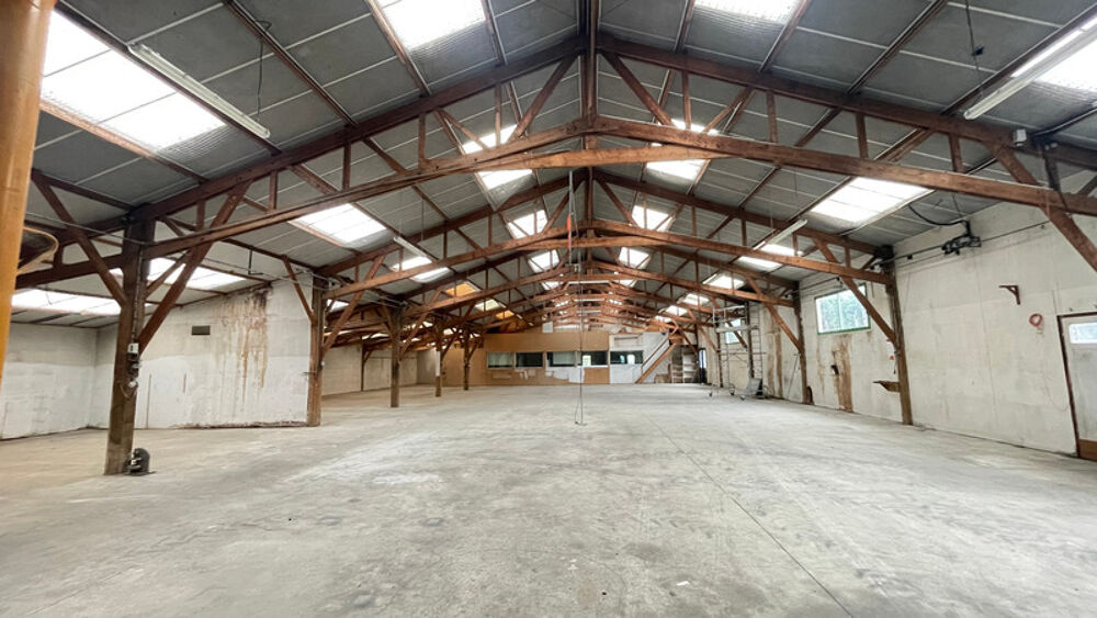   Local/bureau à vendre Proche de LOUDEAC (22) 