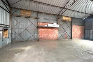  Immeuble � vendre 10 pi�ces 7440 m�