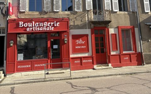 Local tous commerces avec possibilit&eacute; d'acqu&eacute;rir les murs &agrave; MERCUREY (71) 800 71640 Mercurey