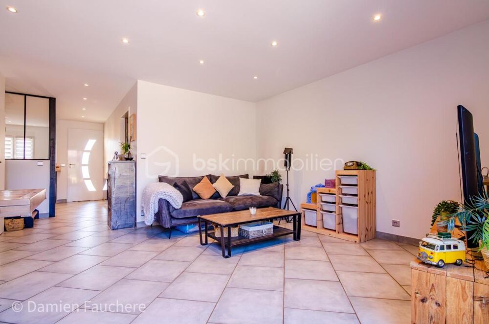 Vente Maison Maison familiale, 3 chambres, rénovée, avec jardin et garage Le mee sur seine