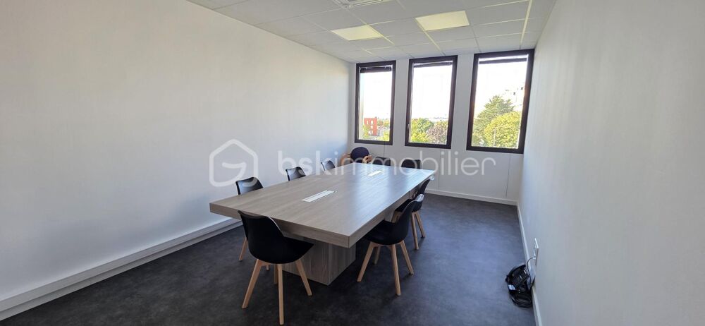   ANGERS ORGEMONT – 289 m² DE BUREAUX CLÉ EN MAIN – 6 PARKINGS – AUCUN TRAVAUX Angers