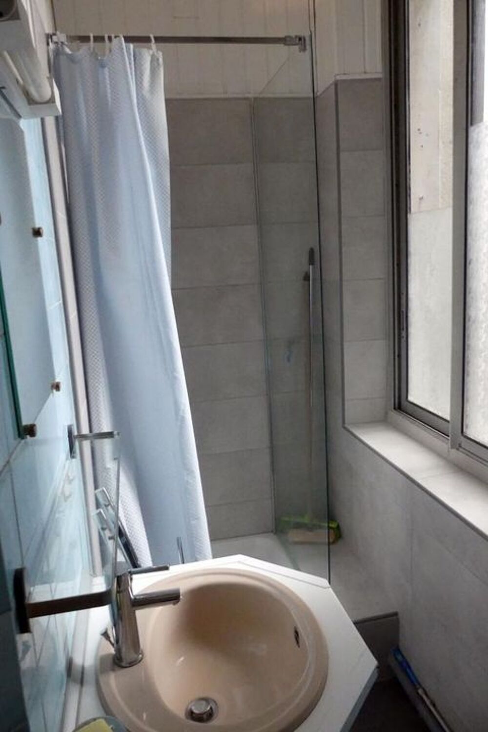 Location Appartement Studio de 23m2 à louer sur Grenoble Grenoble