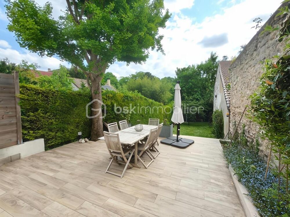 Charmante maison au coeur du village avec jardin