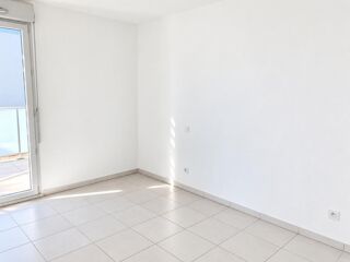  Appartement à louer 2 pièces 38 m²