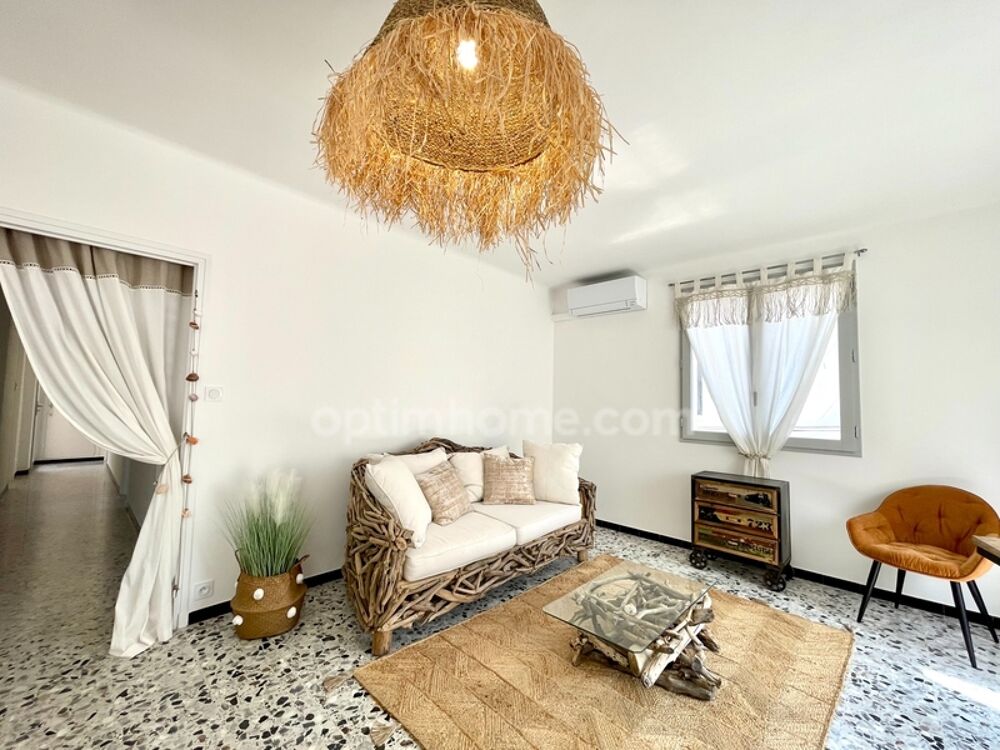 Vente Maison AIGUES-MORTES MAISON RÉNOVÉE 5 PIÈCES 147 M2 AVEC 2 GARAGES ET TOIT TERRASSE Aigues mortes