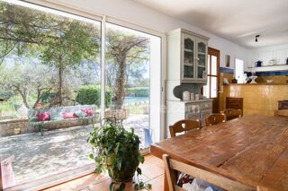 Villa à vendre 8 pièces 183 m²