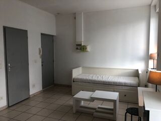  Appartement à louer 1 pièce 22 m²