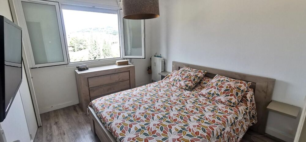 Vente Appartement BEL APPARTEMENT 3 PIÈCES, LUMINEUX ET TRAVERSANT Draguignan