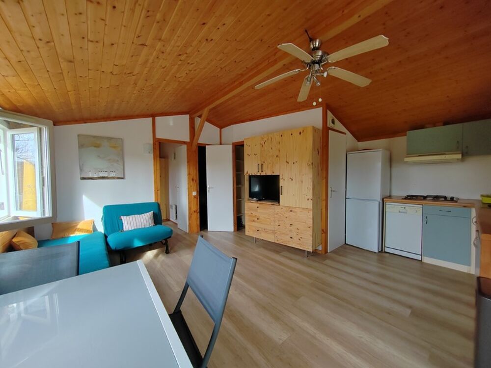 Chalet de 35 m2 + terrain dans un parc de loisir résidentiel à 8 minutes de AUCH, vendu meublé