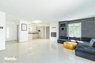 Vente Maison Maison/Villa T5 de 90 m² à Cornebarrieu 31700 Cornebarrieu