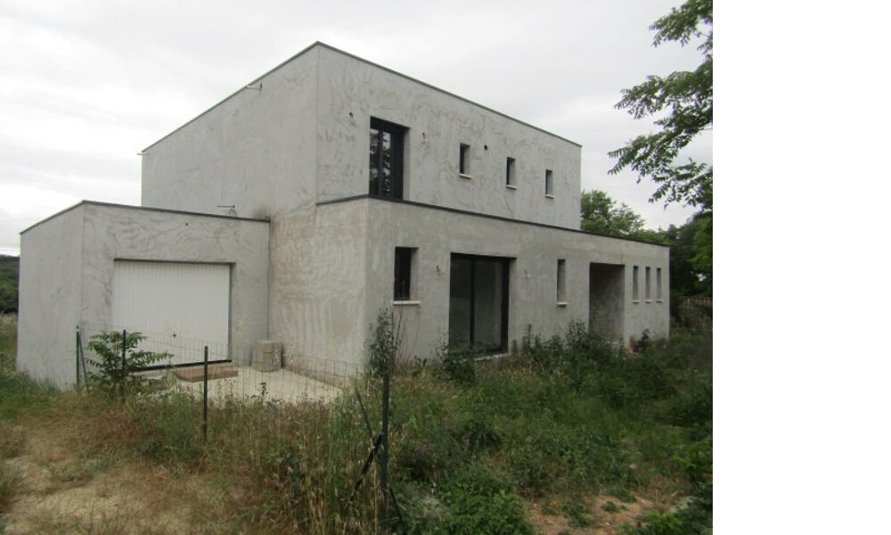 Villa neuve contemporaine 220m² 4 chambres sur terrain de 1200m² Donzère 465 000HAI