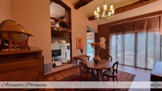  Villa � vendre 9 pi�ces 307 m�