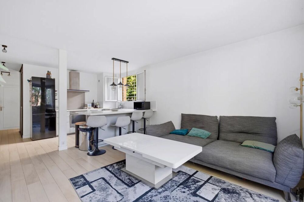 Appartement 3 pièces de 56 m² à Suresnes