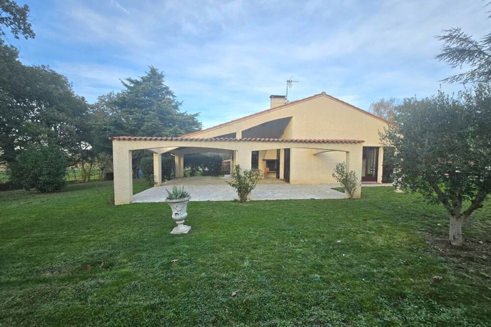 TRES BELLE MAISON CONTEMPORAINE DE PLAIN PIED SUR SOUS-SOL COMPLET
