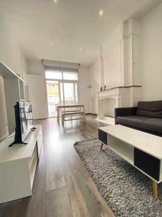  Appartement à louer 2 pièces 49 m²