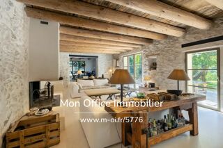  Propriété/château à vendre 10 pièces 475 m²