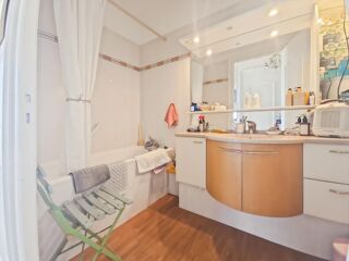  Appartement � vendre 3 pi�ces 78 m�